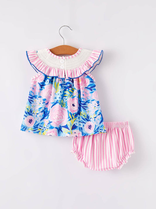 “I ❤ MAMA”Embroidery Smocking Baby Girls Bloomers Set